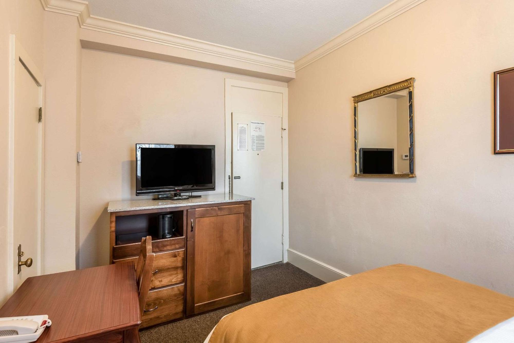 Hotel Bothwell Sedalia Central District, Ascend Hotel Collection المظهر الخارجي الصورة